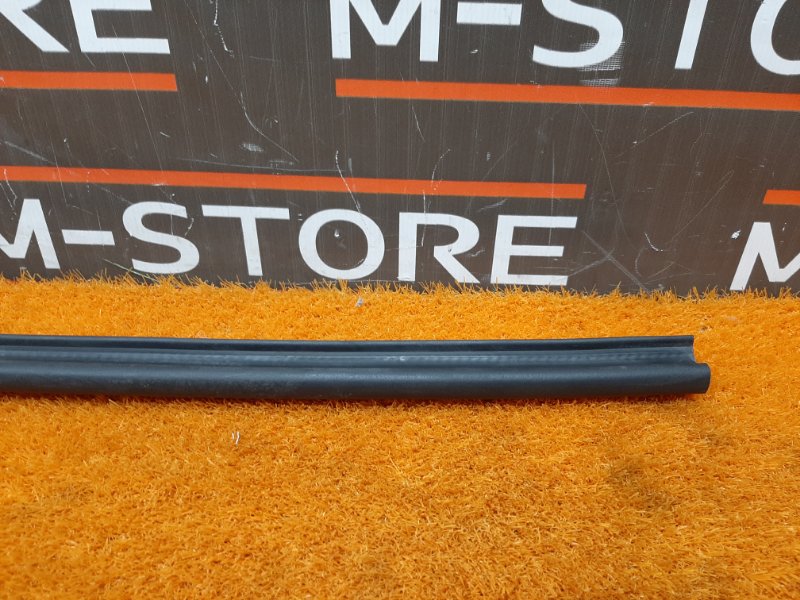 Уплотнитель капота, 630 рублей, Красноярск