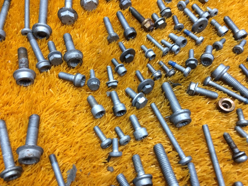 Болты и гайки ДВС, 1220 рублей, Красноярск