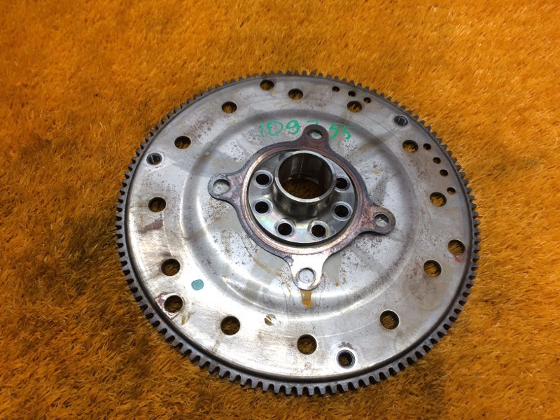 маховик, 980 рублей, Красноярск