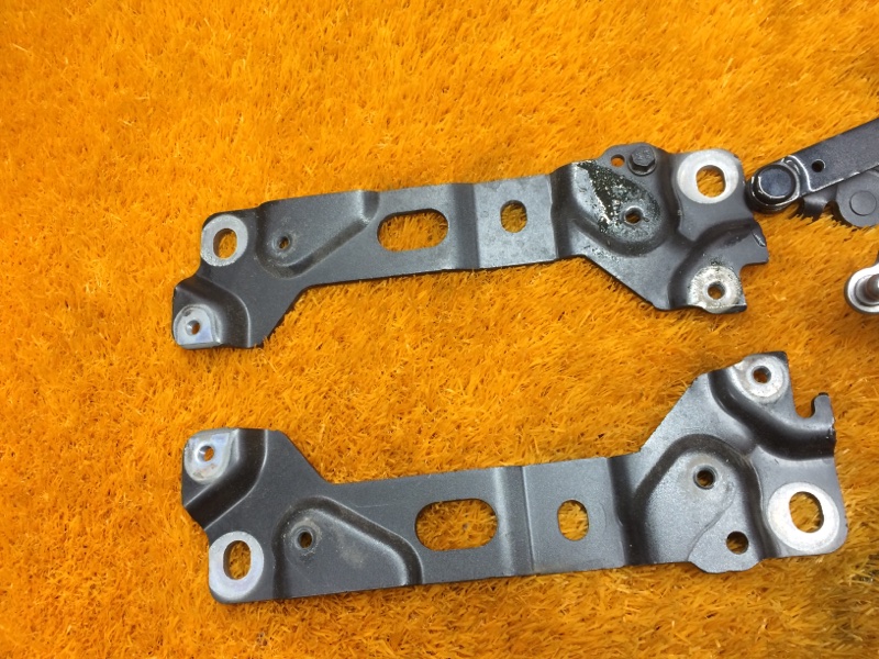 петля капота, 1920 рублей, Красноярск