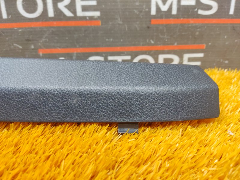 Накладка обшивки двери, 300 рублей, Красноярск