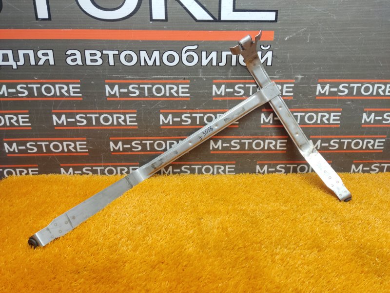 Крепление топливного бака, 300 рублей, Красноярск