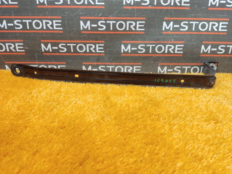 Крепление топливного бака, 340 рублей, Красноярск