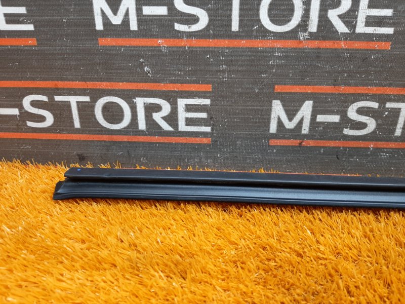 уплотнитель стекла двери, 340 рублей, Красноярск