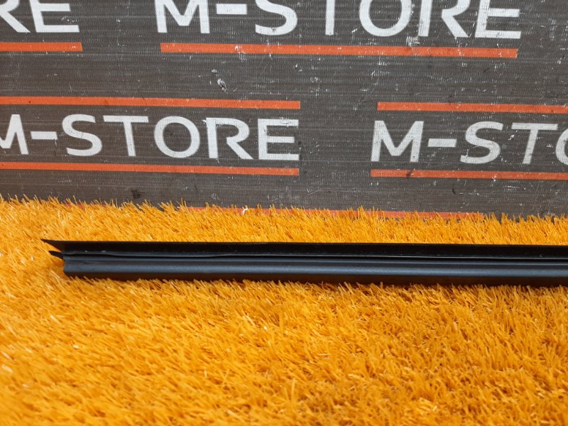 уплотнитель стекла двери, 340 рублей, Красноярск