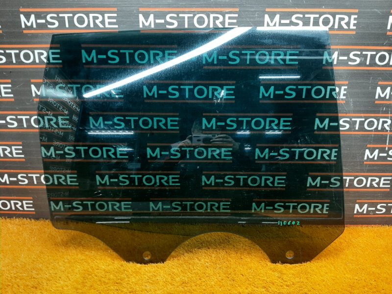 Стекло боковое, 540 рублей, Красноярск