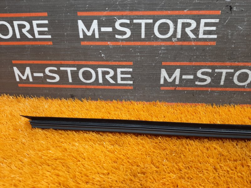 уплотнитель стекла двери, 340 рублей, Красноярск