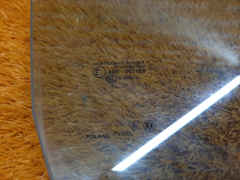 Стекло боковое, 860 рублей, Красноярск