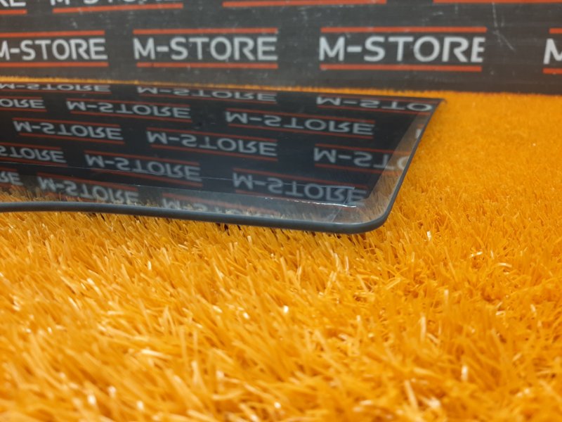 Стекло боковое, 860 рублей, Красноярск