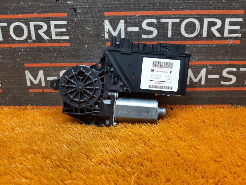 мотор стеклоподъемника, 670 рублей, Красноярск