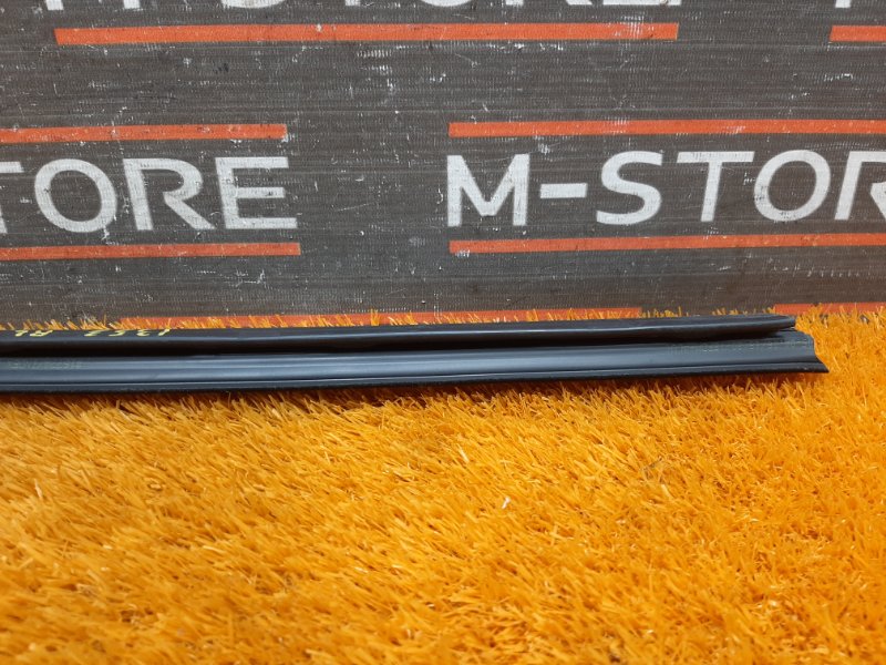 уплотнитель стекла двери, 340 рублей, Красноярск