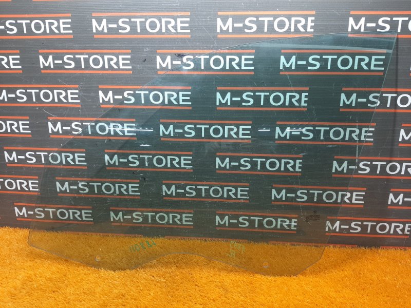 Стекло боковое, 600 рублей, Красноярск