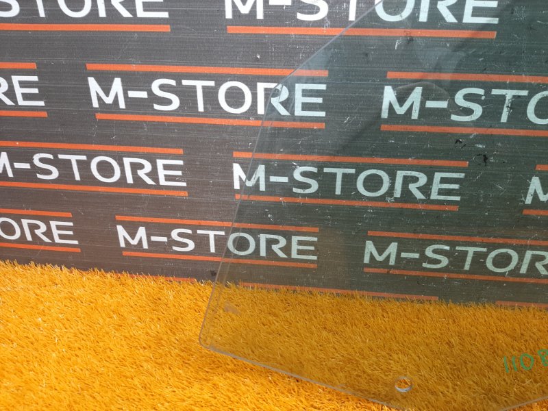 Стекло боковое, 600 рублей, Красноярск