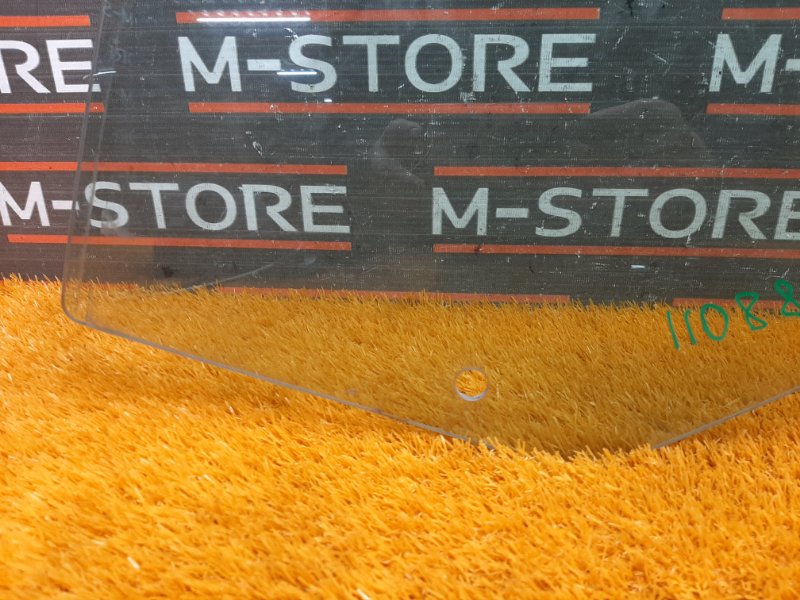 Стекло боковое, 600 рублей, Красноярск