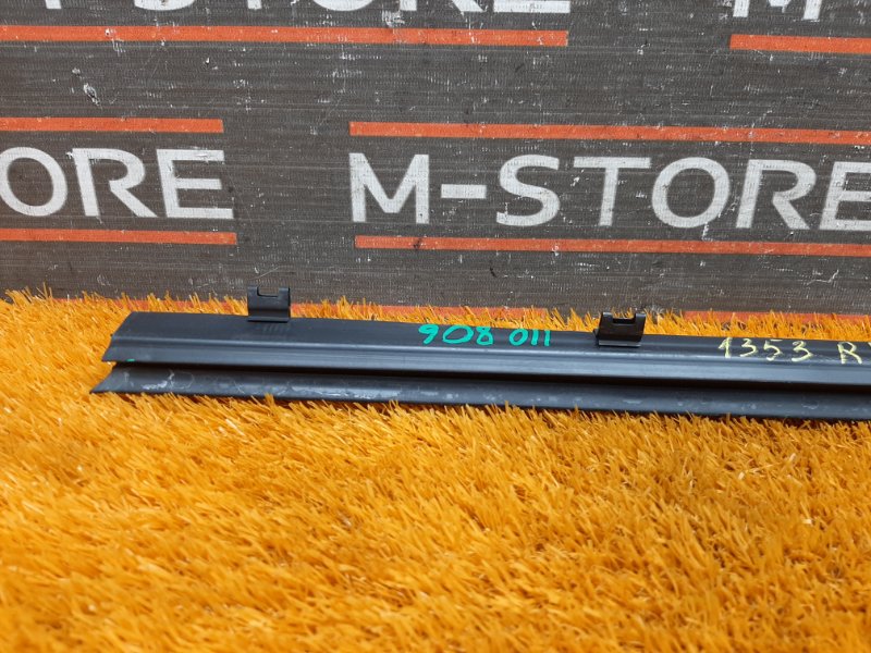 уплотнитель стекла двери, 340 рублей, Красноярск