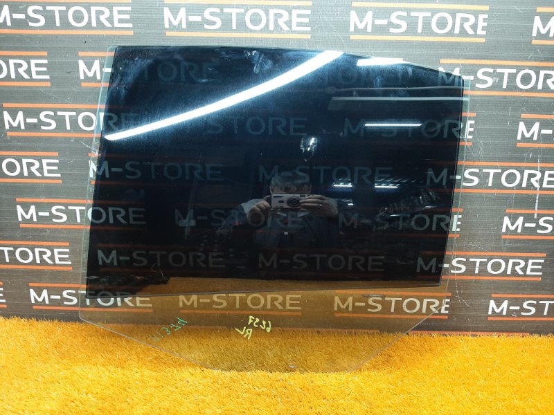 Стекло боковое, 350 рублей, Красноярск