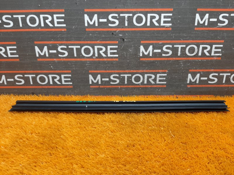 уплотнитель стекла двери, 340 рублей, Красноярск