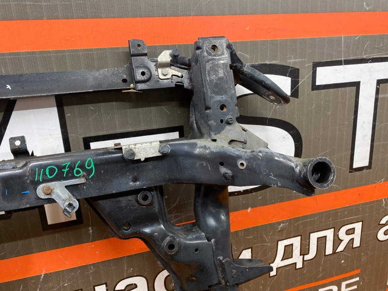 Балка поперечная (подрамник), 4840 рублей, Красноярск