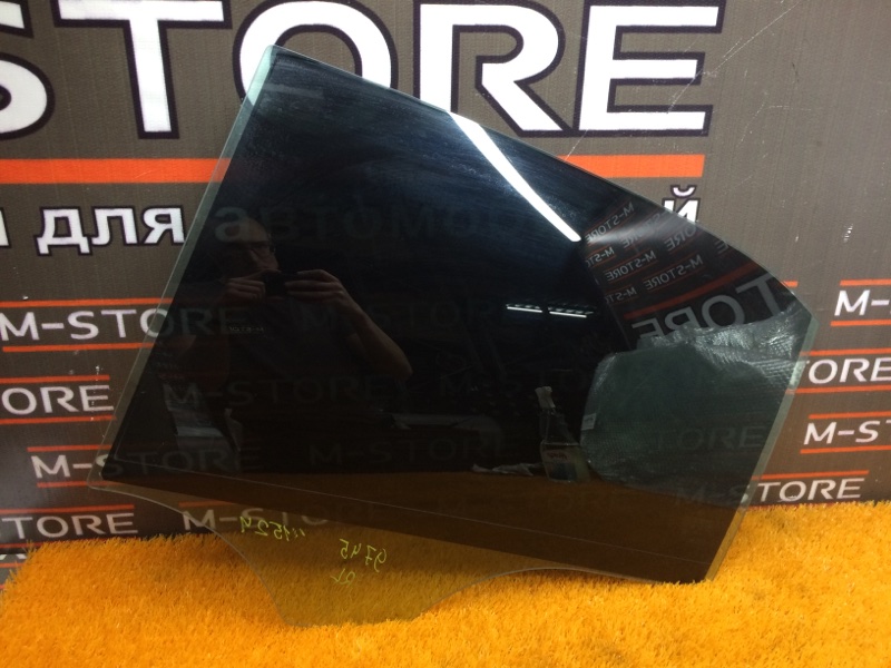 Стекло боковое, 870 рублей, Красноярск