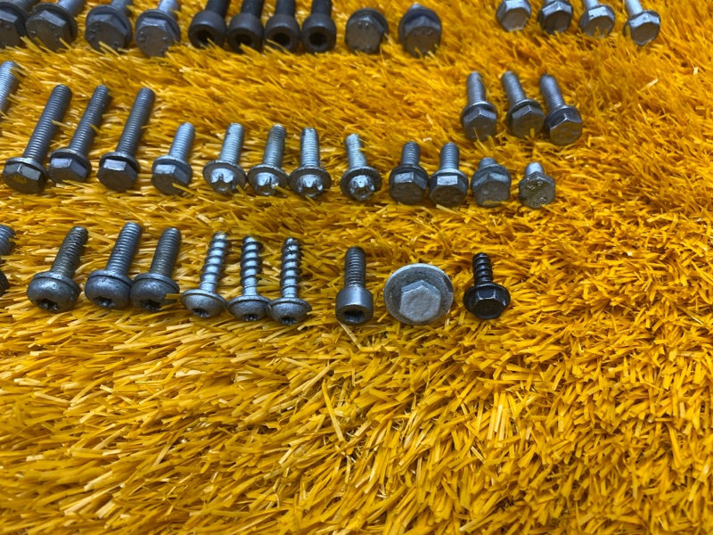 Болты и гайки ДВС, 750 рублей, Красноярск