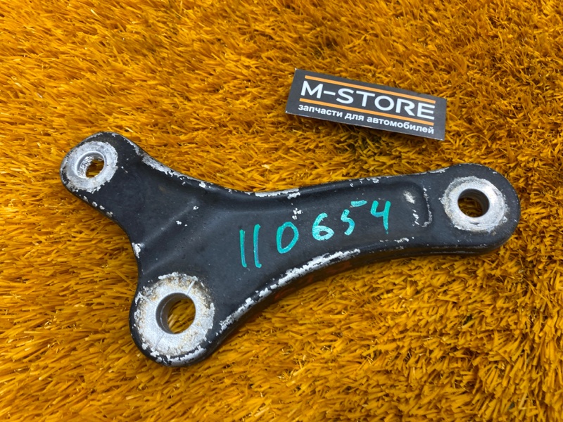 Кронштейн стойки стабилизатора, 300 рублей, Красноярск