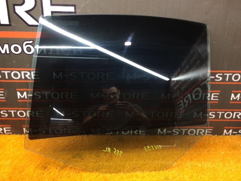 Стекло боковое, 350 рублей, Красноярск