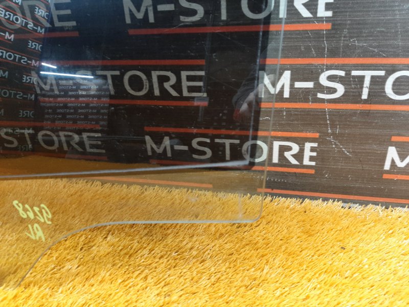 Стекло боковое, 350 рублей, Красноярск