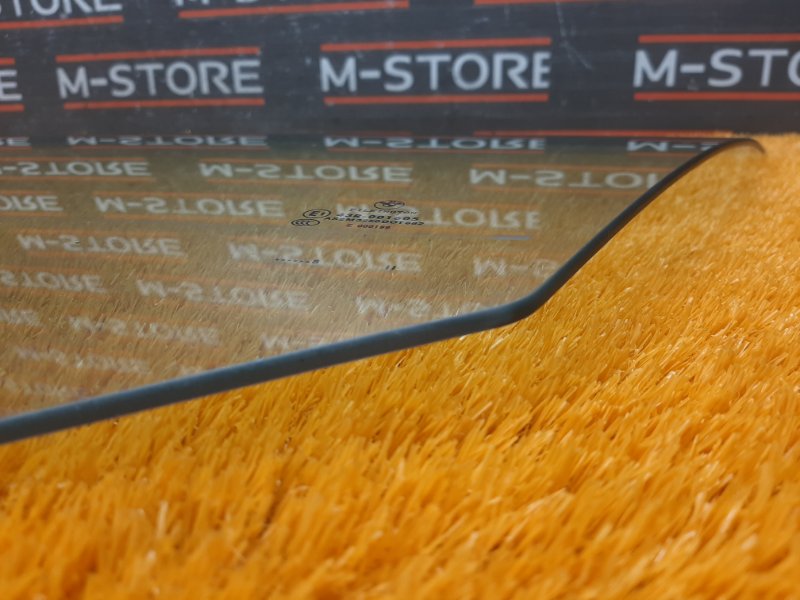 Стекло боковое, 860 рублей, Красноярск