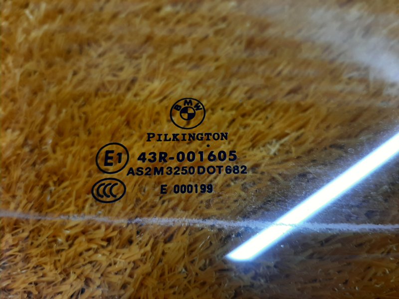 Стекло боковое, 850 рублей, Красноярск