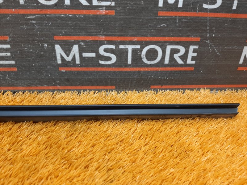 уплотнитель стекла двери, 300 рублей, Красноярск