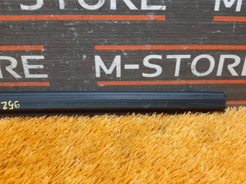 уплотнитель стекла двери, 340 рублей, Красноярск