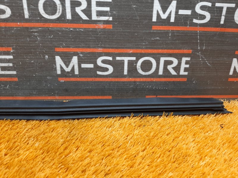 уплотнитель стекла двери, 340 рублей, Красноярск