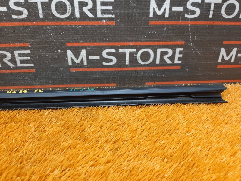 уплотнитель стекла двери, 380 рублей, Красноярск