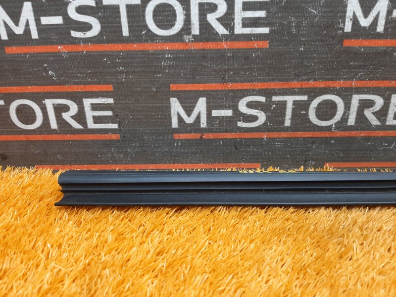 уплотнитель стекла двери, 380 рублей, Красноярск