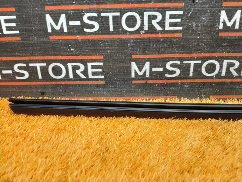 уплотнитель стекла двери, 340 рублей, Красноярск