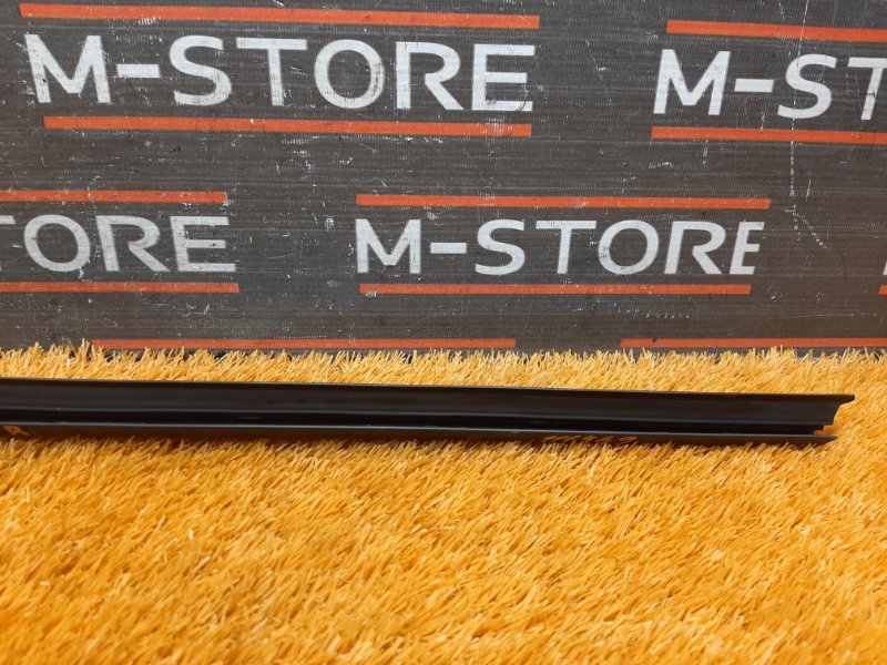 уплотнитель стекла двери, 340 рублей, Красноярск