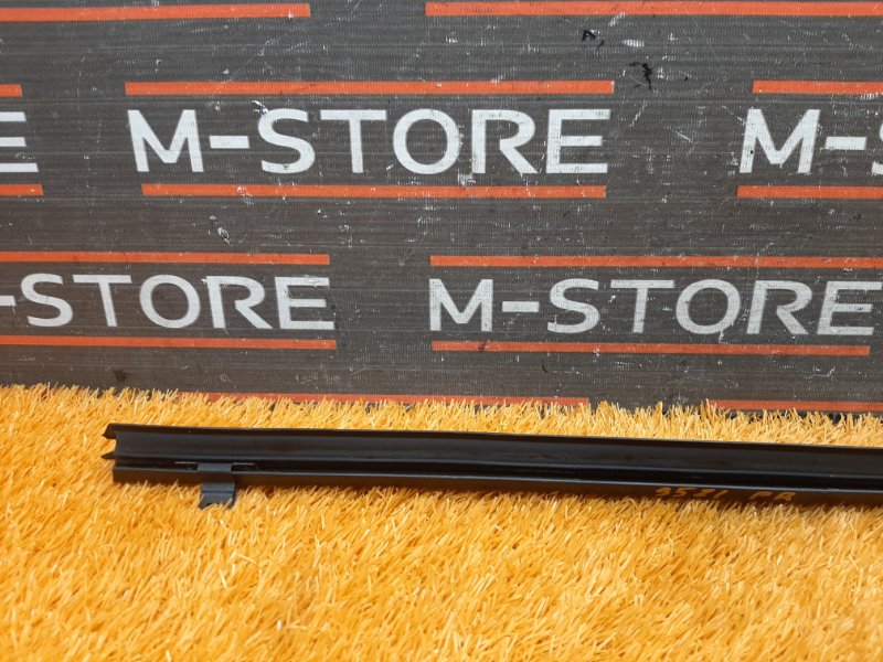 уплотнитель стекла двери, 340 рублей, Красноярск