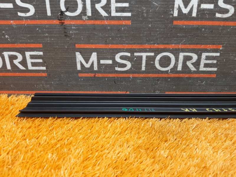 уплотнитель стекла двери, 340 рублей, Красноярск