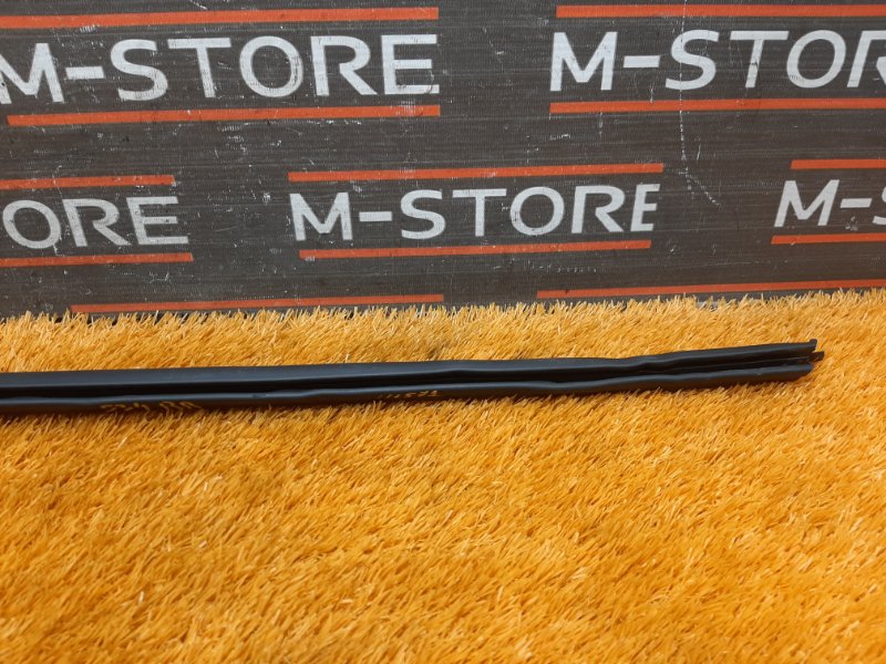 уплотнитель стекла двери, 340 рублей, Красноярск