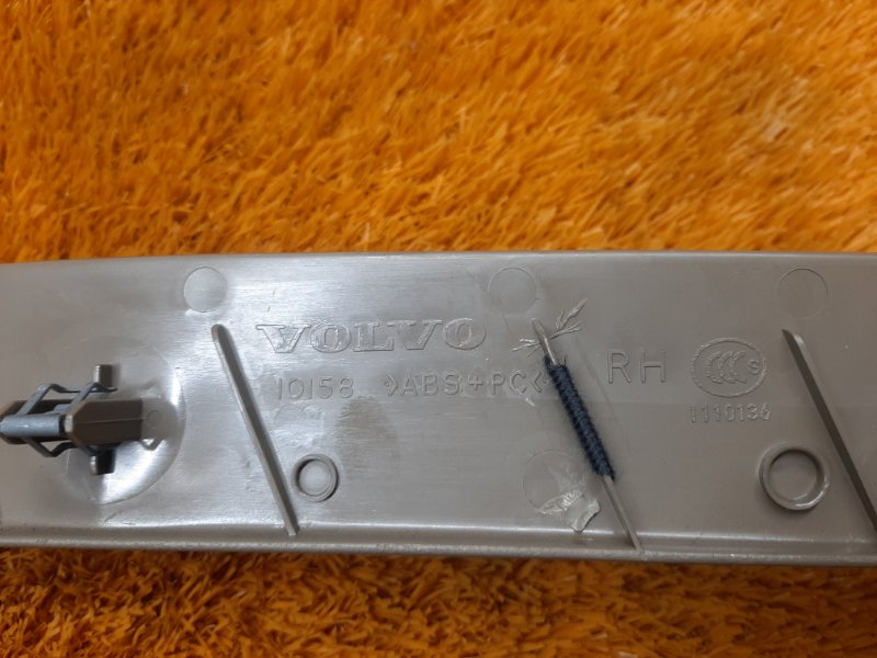 обшивка двери багажника, 410 рублей, Красноярск