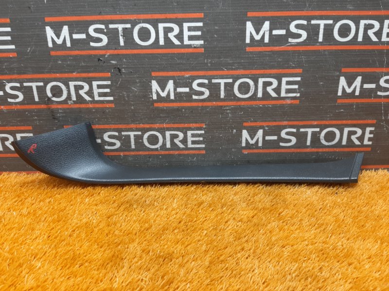 обшивка двери багажника, 410 рублей, Красноярск