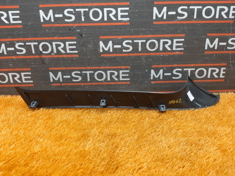 обшивка двери багажника, 410 рублей, Красноярск