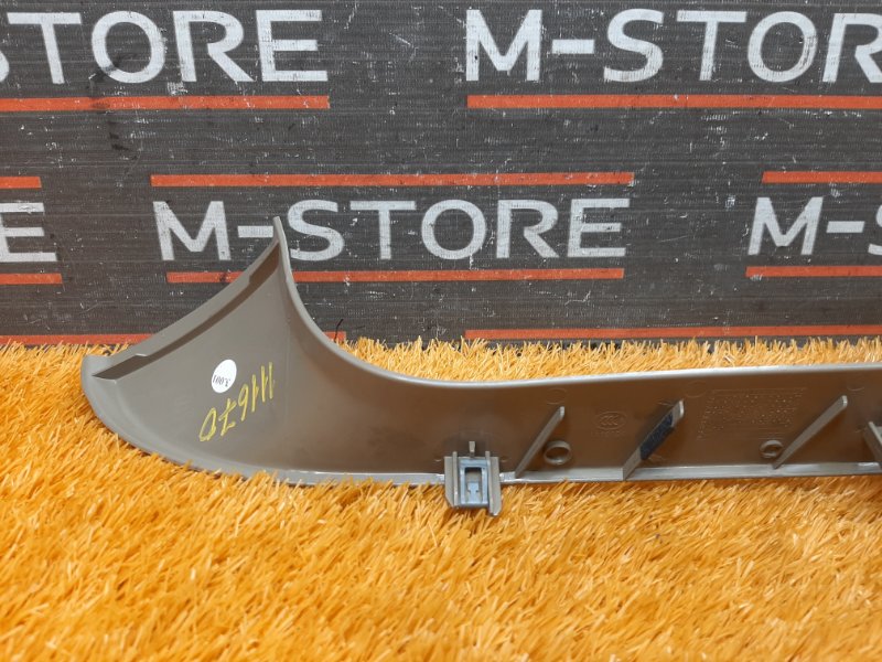 обшивка двери багажника, 410 рублей, Красноярск