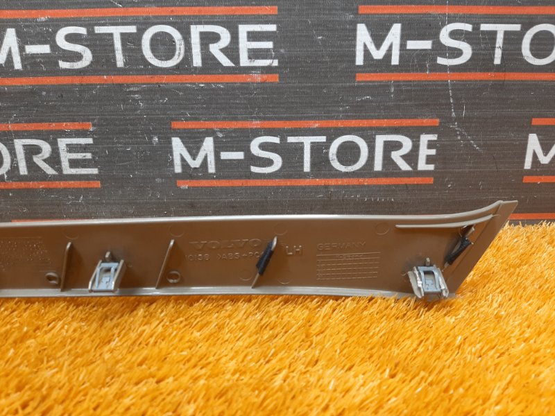 обшивка двери багажника, 410 рублей, Красноярск