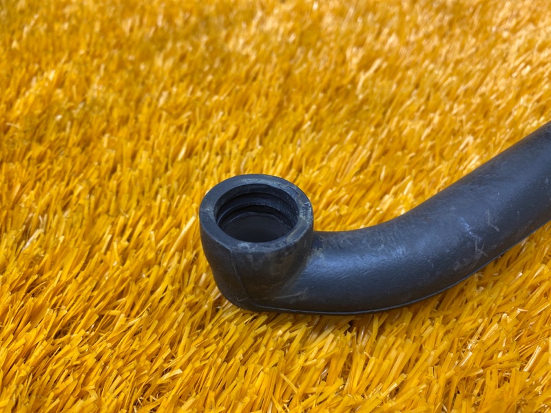 Патрубок картерных газов, 300 рублей, Красноярск