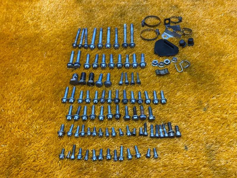 Болты и гайки ДВС, 750 рублей, Красноярск