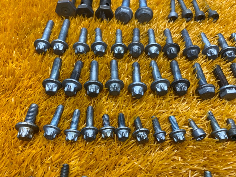 Болты и гайки ДВС, 750 рублей, Красноярск