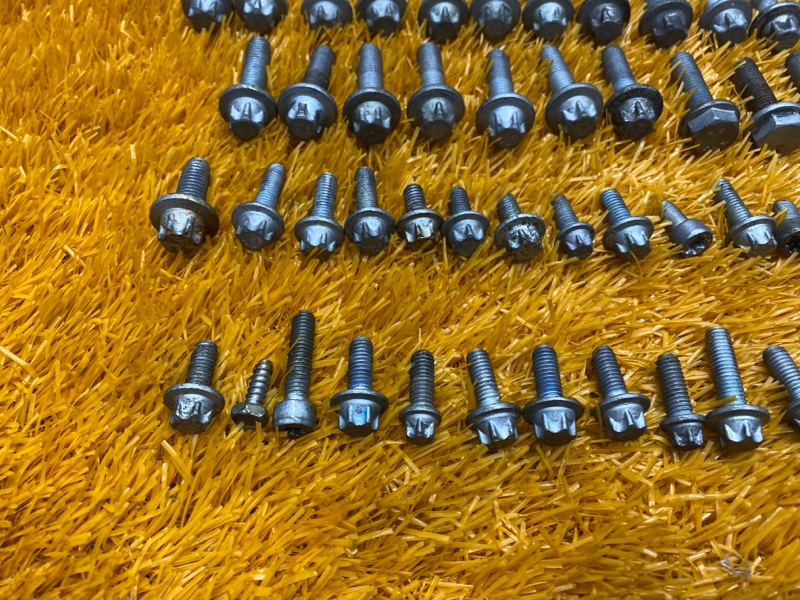 Болты и гайки ДВС, 750 рублей, Красноярск