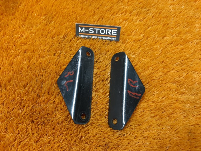 кронштейн амортизатора багажника, 300 рублей, Красноярск