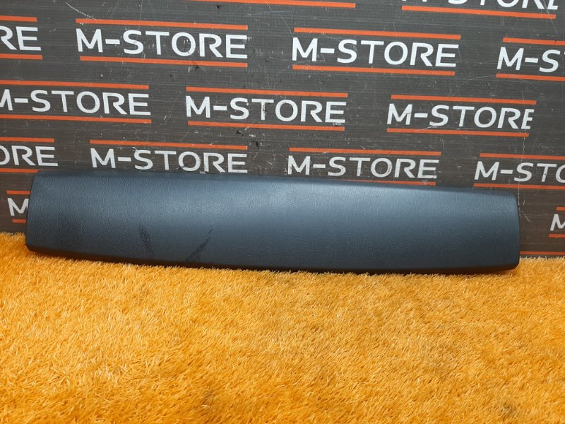 обшивка двери багажника, 670 рублей, Красноярск